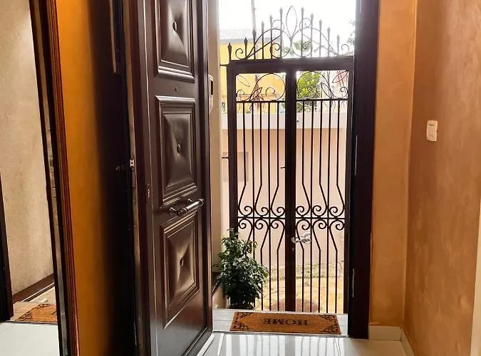 Katerina 2 Bedroom Luxury House Apartament *