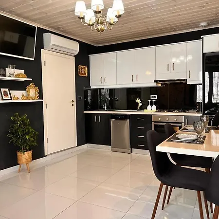 Katerina 2 Bedroom Luxury House 아파트 *