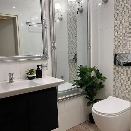 Katerina 2 Bedroom Luxury House 아파트 *