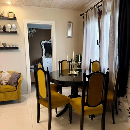 Katerina 2 Bedroom Luxury House Apartment