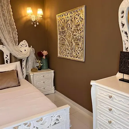 Katerina 2 Bedroom Luxury House דירה *